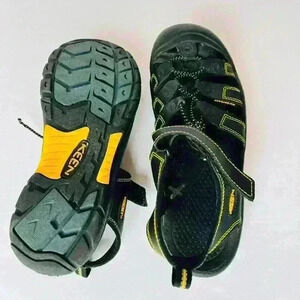 Keen Newport H2 Black Yellow Waterproof Sandals
